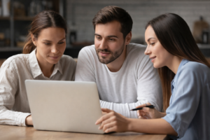 Mortgage broker mortgage meeting explaining home mortgage loan options